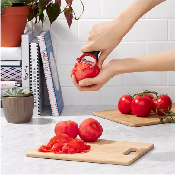 OXO Good Grips 3-Piece Prep Peeler Set - Picture 3 of 6